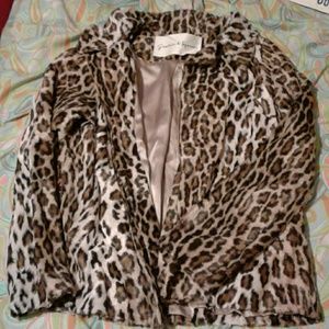 Suede feel leaopard jacket